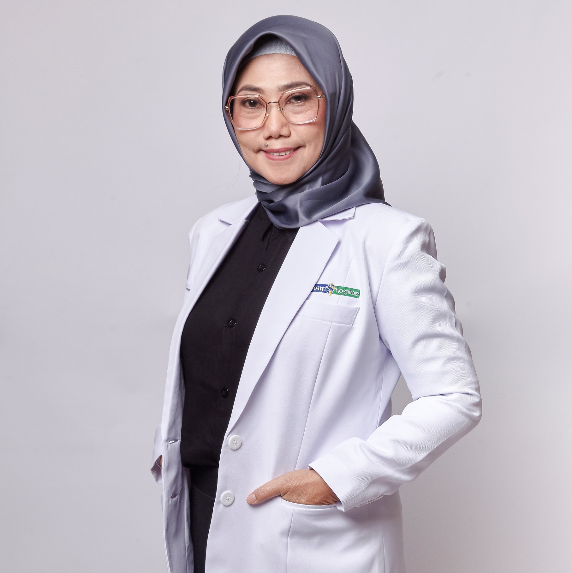 Drg Muji Lestari Spkg Dokter Gigi Buat Booking Online Hellosehat 1555