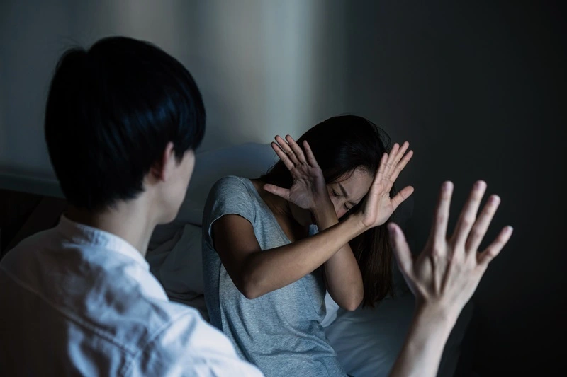hubungan abusive
