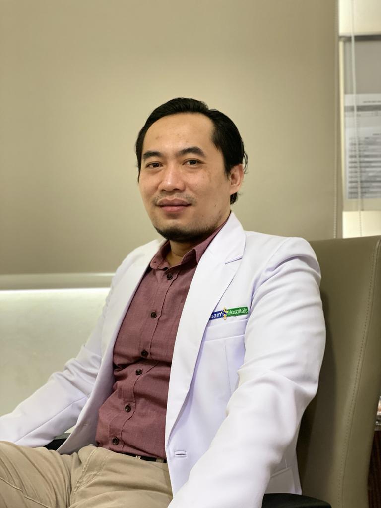 dr. Agus Endrawanto, SpB, M.Kes