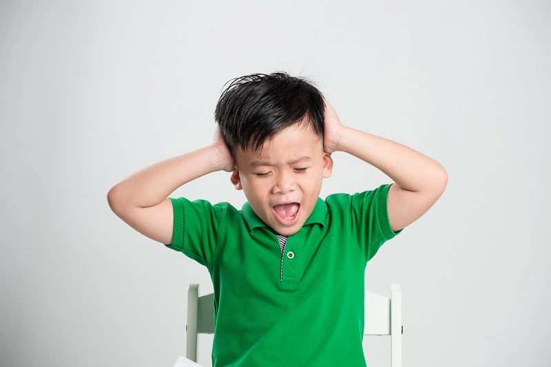 Rambut Rontok di Kepala Anak? Waspadai Penyebab Pitak dan Atasi Segera!